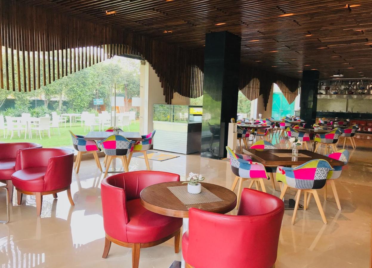Golden Tulip City Centre Gurgaon Luaran gambar