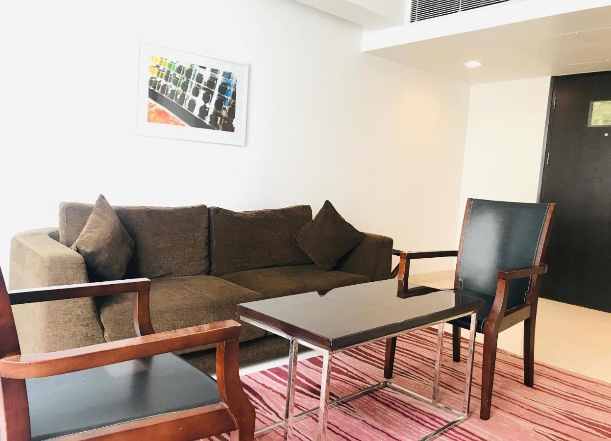 Golden Tulip City Centre Gurgaon Luaran gambar
